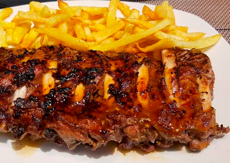 IBÉRICOS VÁZQUEZ – CARNICERÍA ASADOR - foto 2