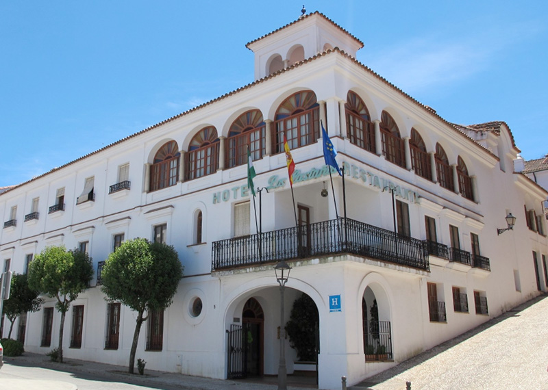 HOTEL LOS CASTAÑOS